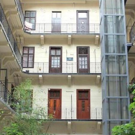 Lola Apartment Budapest Eksteriør billede